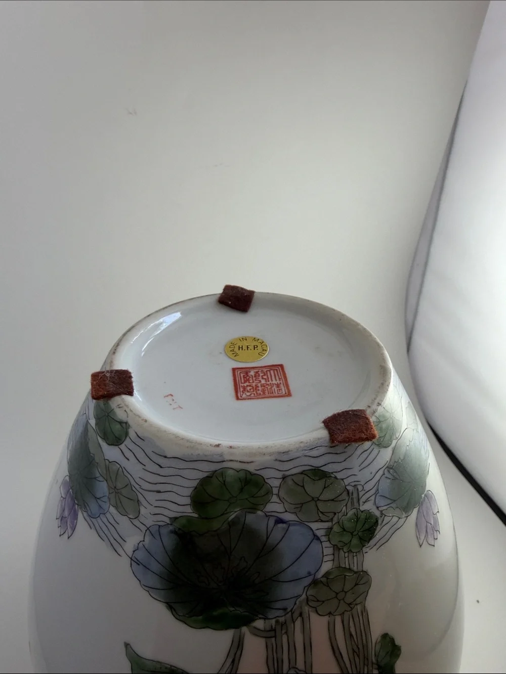 Vintage Macau Ginger Vase Lillies lotus flowers 9”